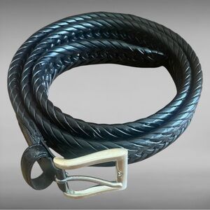 Sz 44 Black Leather Belt Of Bonded Leather Excellent Condition / Silver Buckle